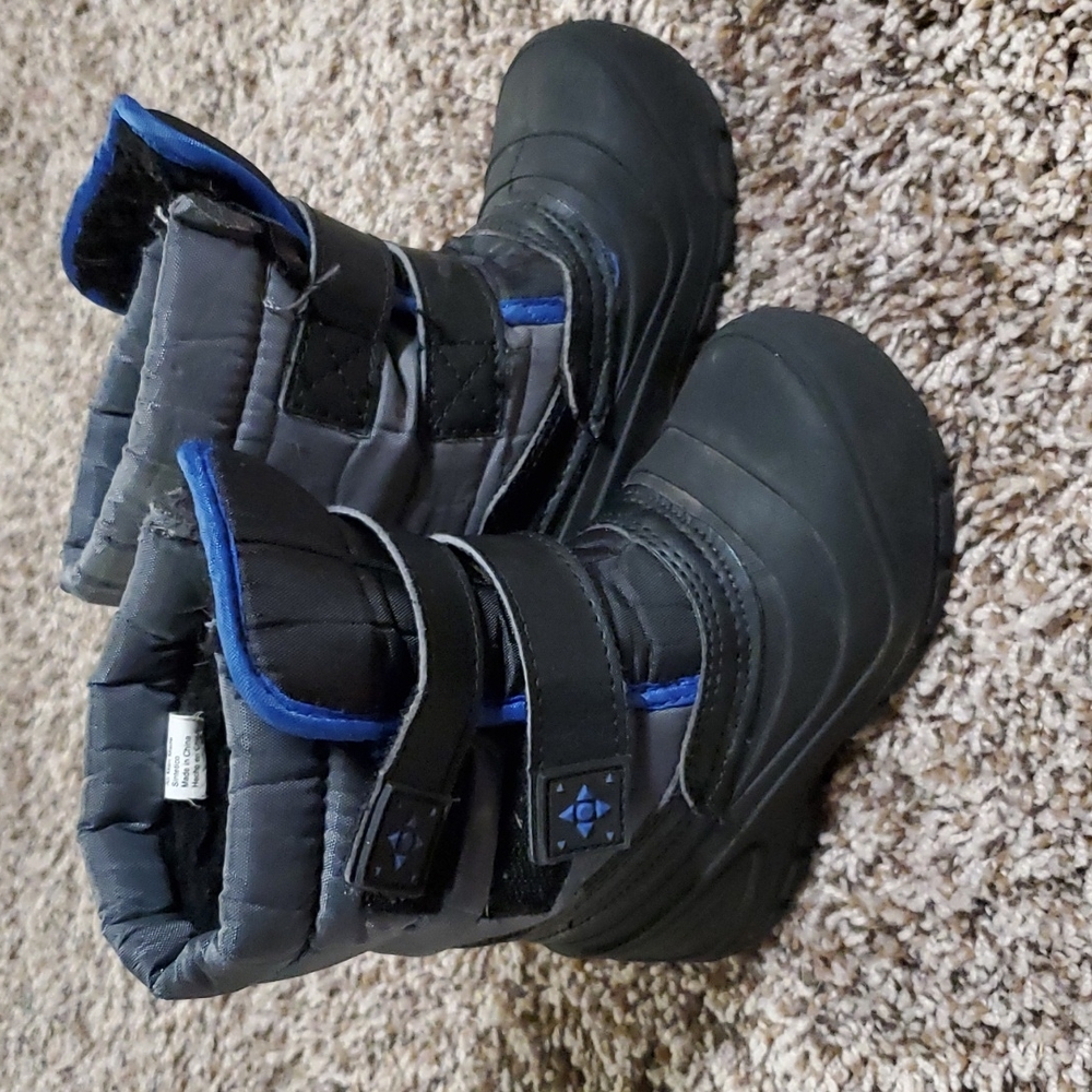 Winter boots